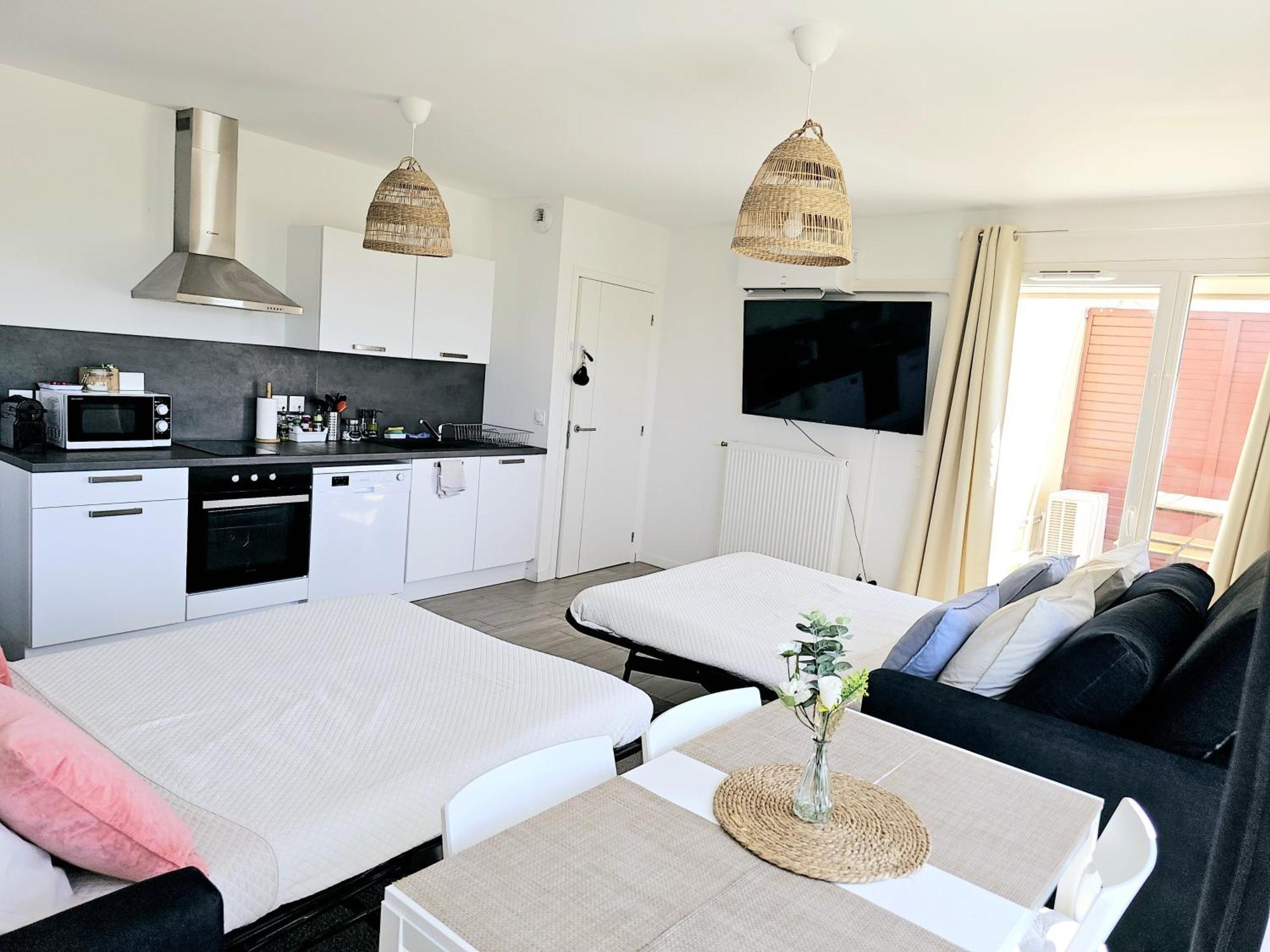 Lakeside Provence - Appartement Classe 4 Etoiles, Vue Sur Le Lac, Parking Sous-Sol, Double Clim Monteux Exterior foto